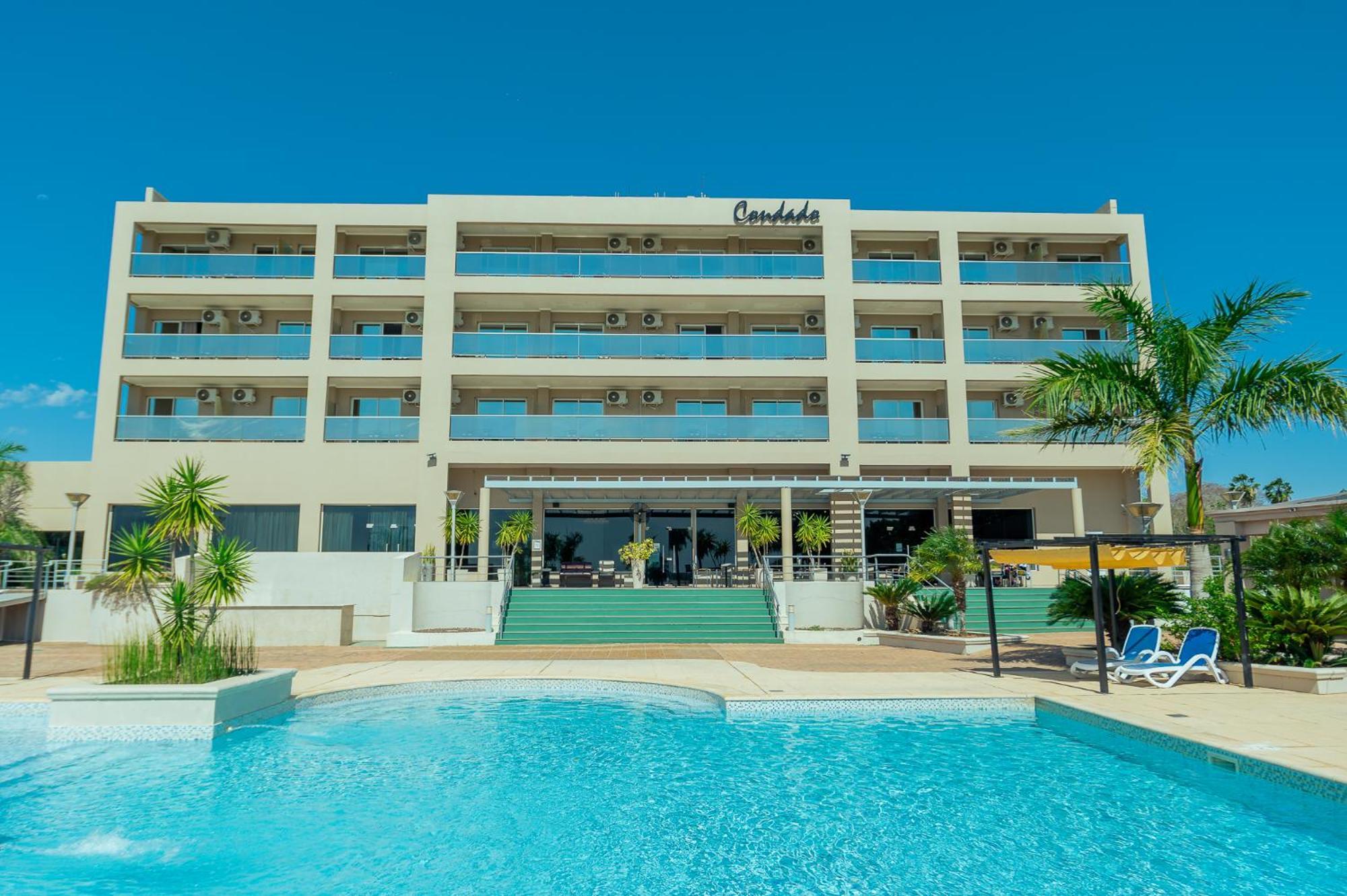 Condado Hotel Casino Paso de la Patria Exterior foto